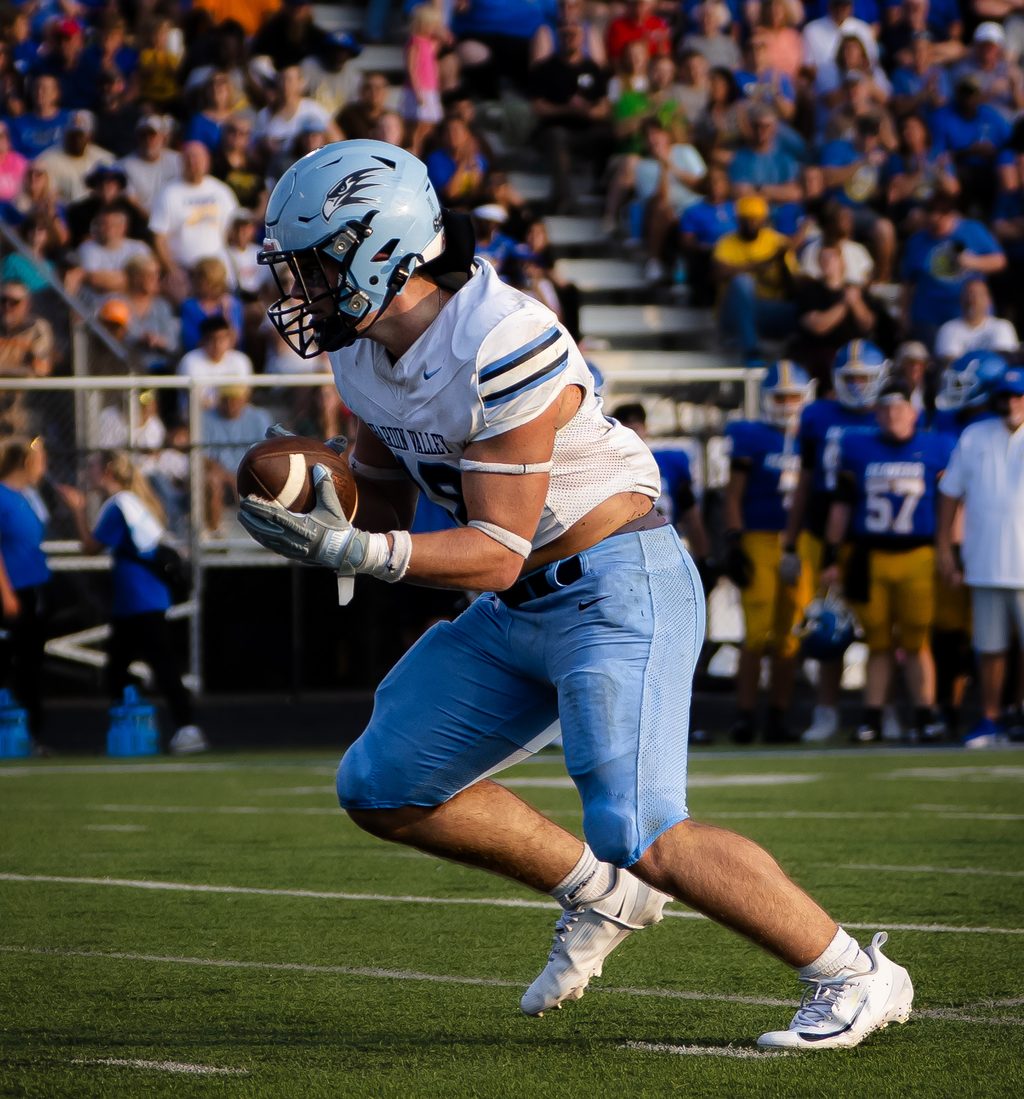Ball carrier breaking into open field